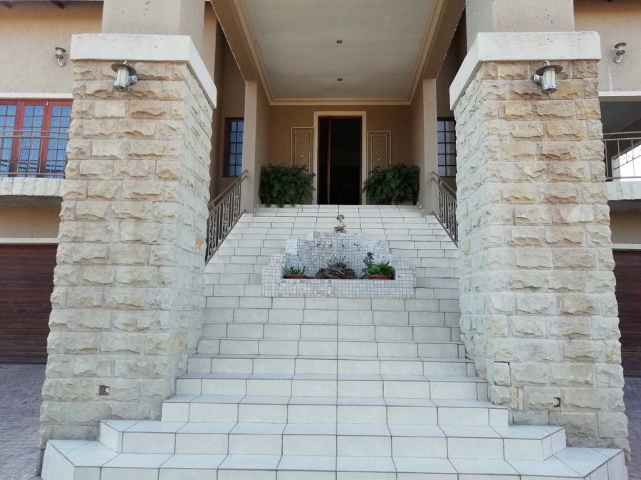 5 Bedroom Property for Sale in Keidebees Northern Cape